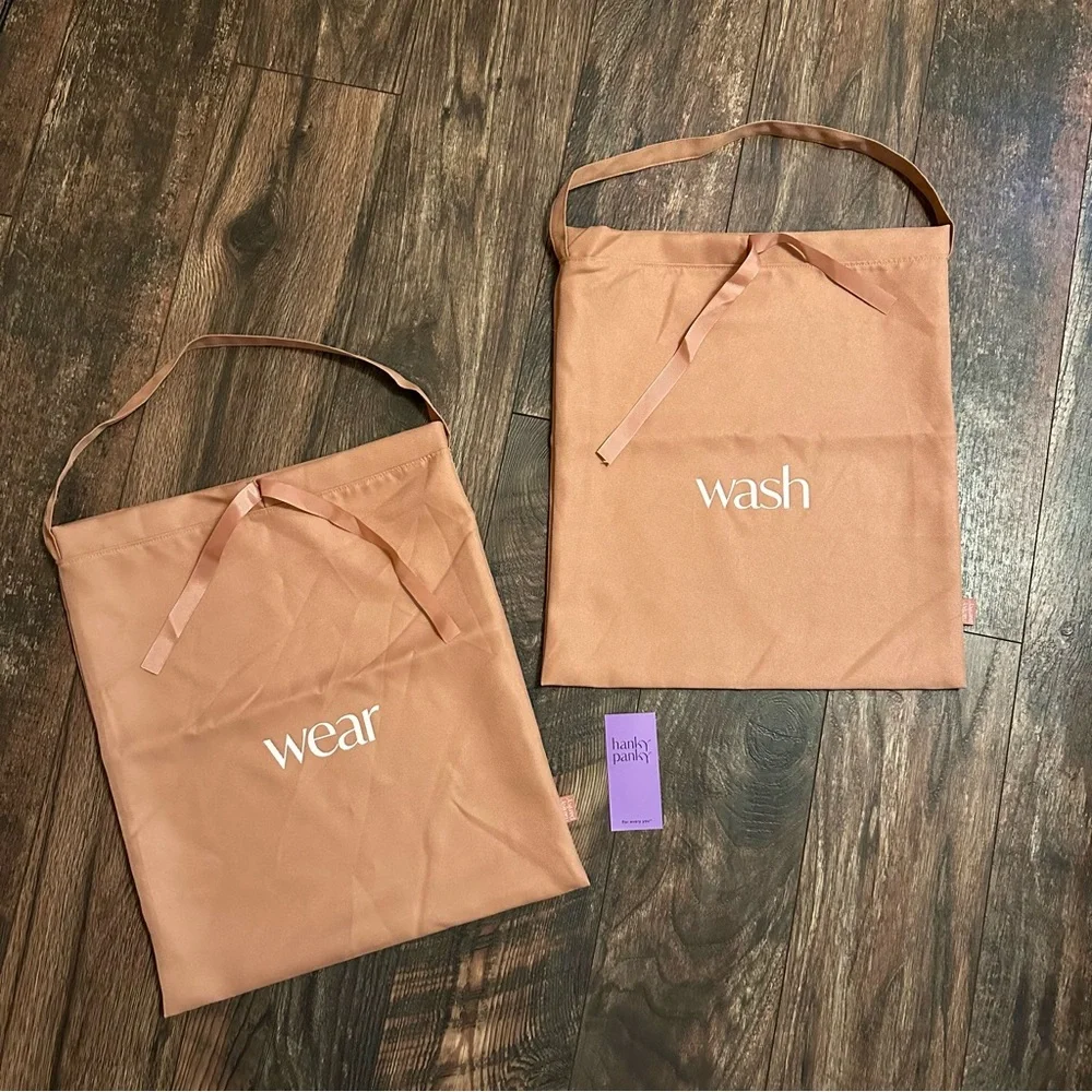 Hanky Panky Travel bags set of two BNWT